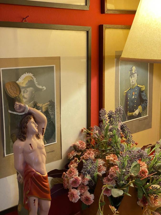 B&B Binot Карманьйола Екстер'єр фото